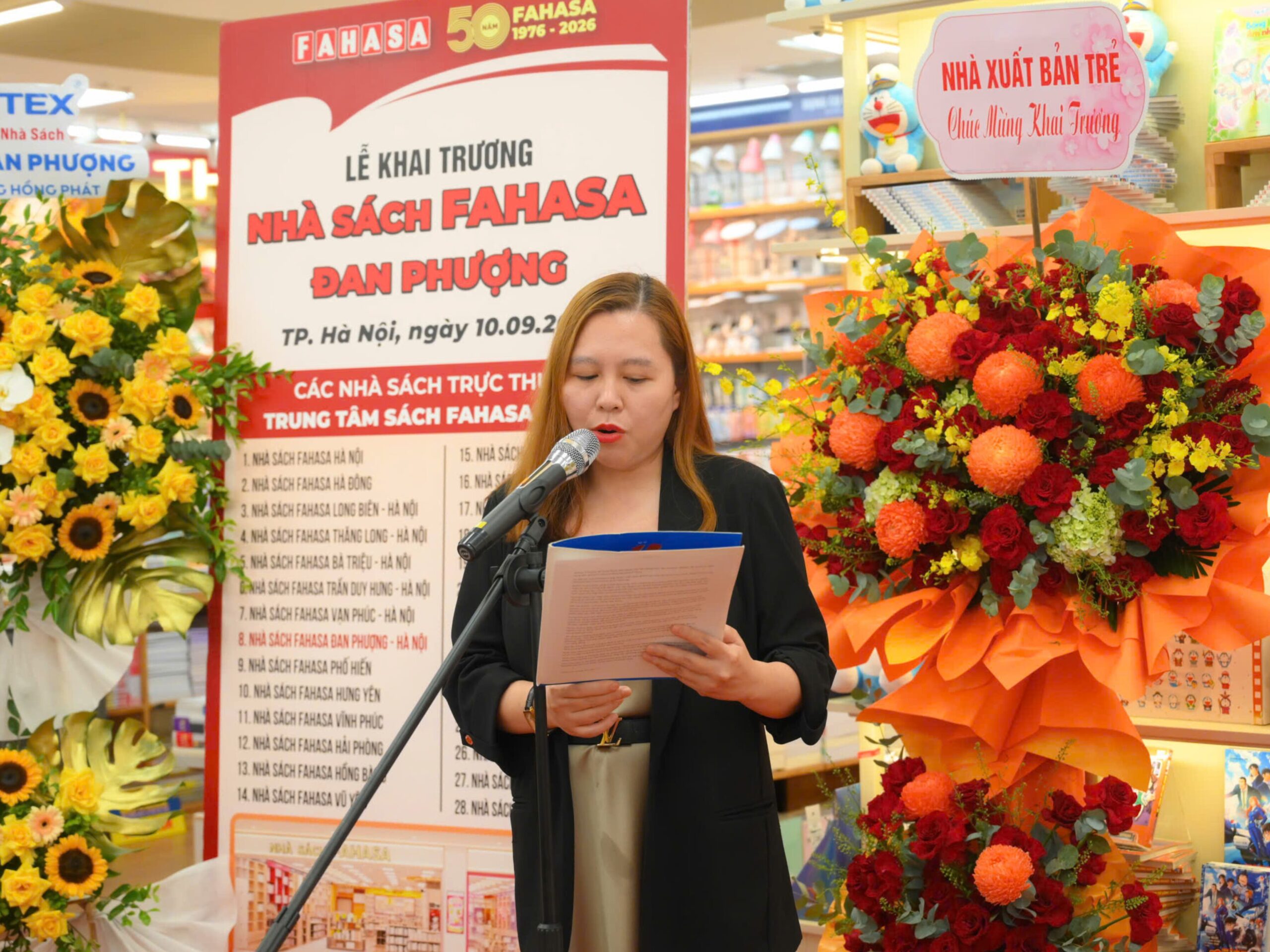 Nhà Sách FAHASA Đan Phượng