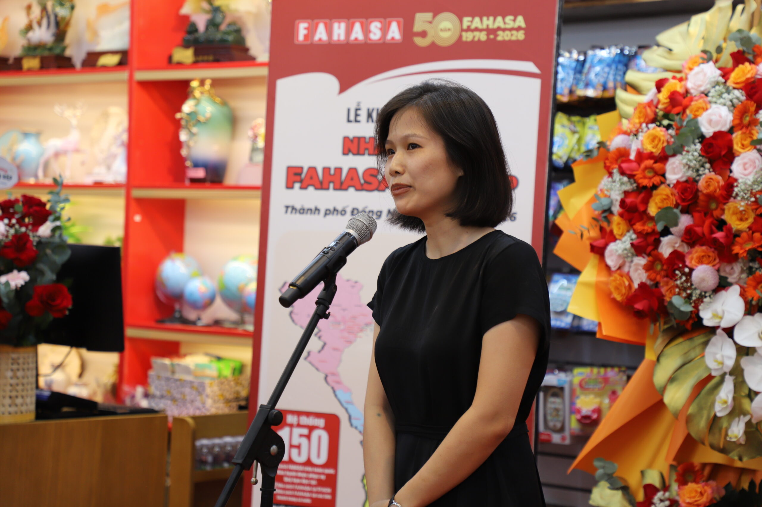 Nhà sách FAHASA Tam Hiệp (6)