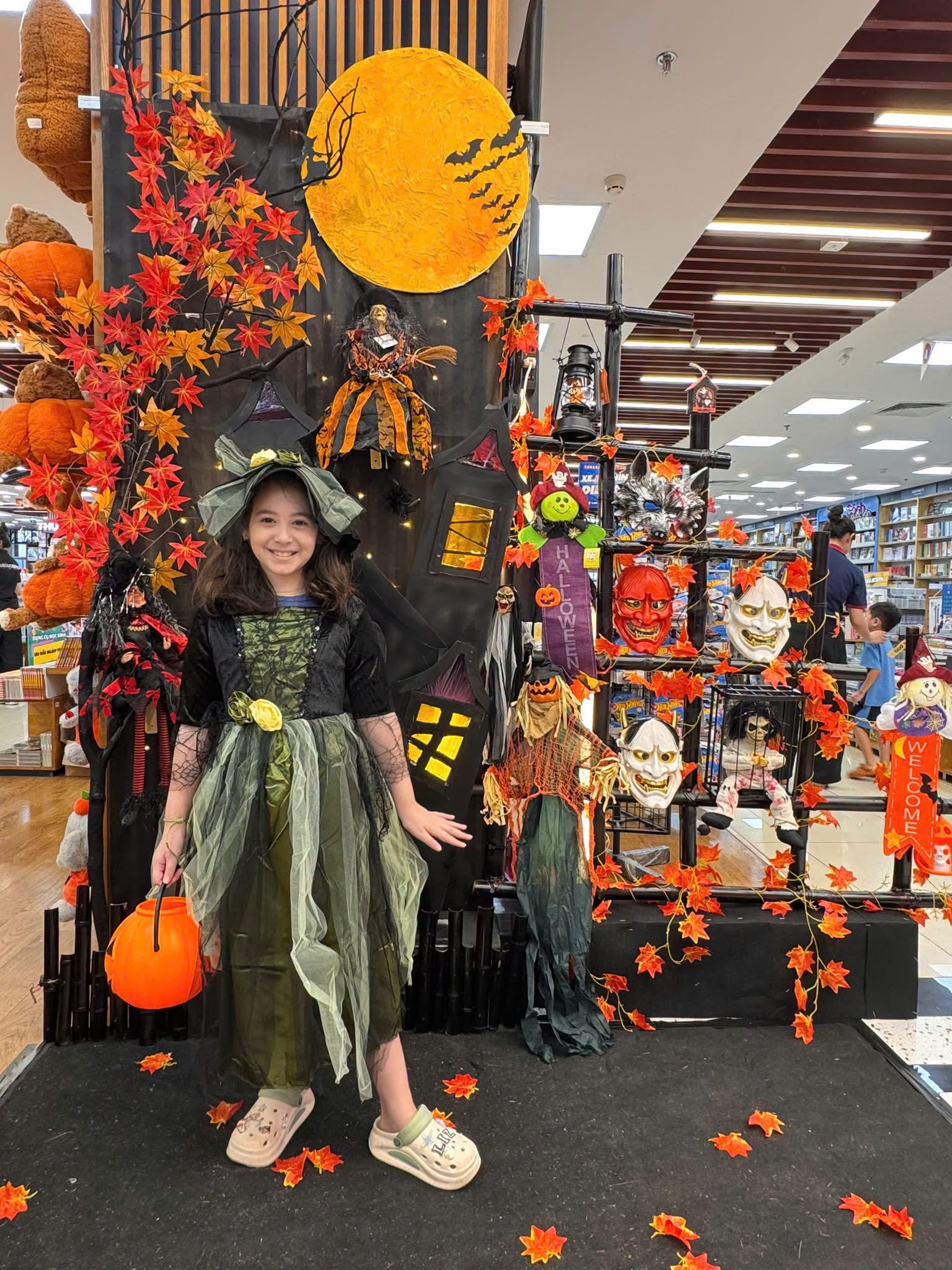 HALLOWEEN tại Nhà sách FAHASA 