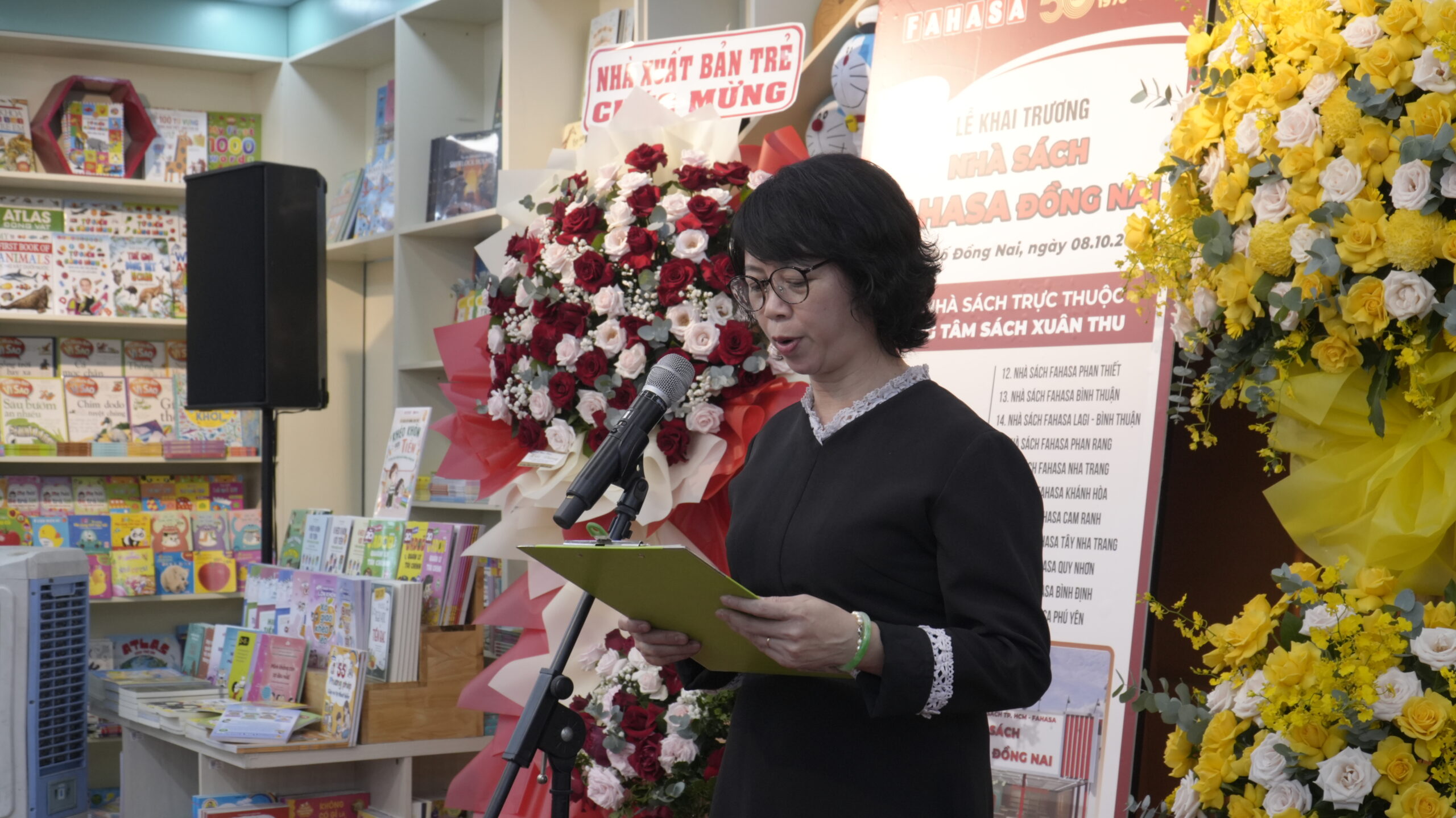 Nhà sách FAHASA Đồng Nai (16)