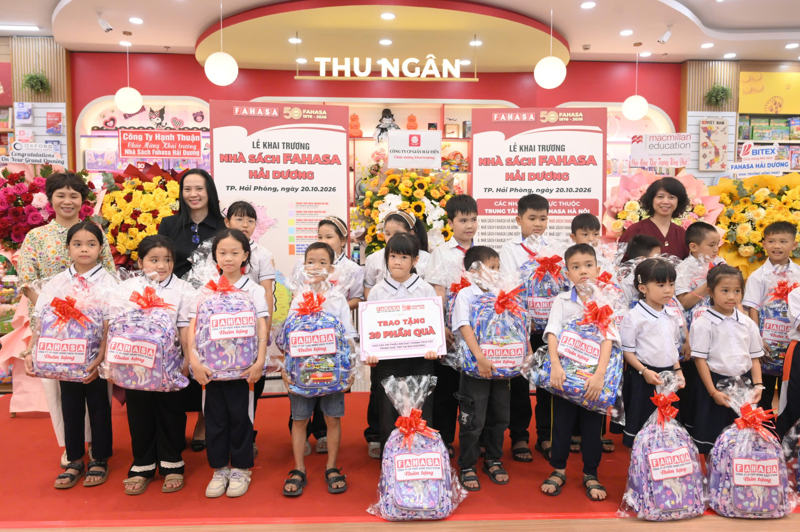 Nhà sách FAHASA Hải Dương